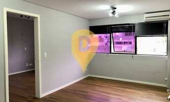 Imagem 6: Deck Imóveis vende lindo apartamento de 1 dormitório com elevador panorâmico e portaria 24