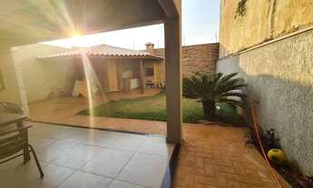 Imagem: Casa para venda tem 121 metros quadrados