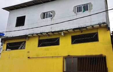 Imagem 4: Casa de dois pisos de esquina, bairro Novo Aleixo