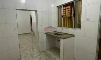 Imagem: Casa com 2 cômodos para locação