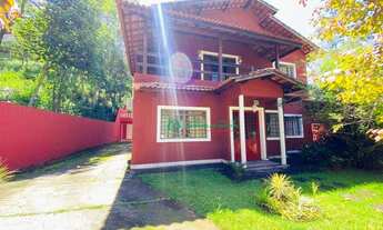 Imagem 6: Conforto, junto a natureza! Casa com 3 suítes