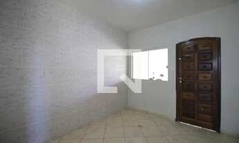 Imagem 6: Casa para Aluguel - Concórdia, 2 Quartos, 126 m2