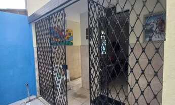 Imagem: Vende-se casa em Prazeres