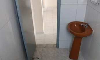 Imagem 3: Casa tipo Apartamento para Locação em Rio de Janeiro, Irajá, 2 dormitórios, 1 banheiro, 1