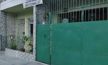 Imagem 4: CASAS GEMINADAS Casa com 4 dormitórios