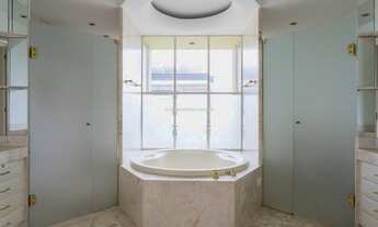 Imagem 6: Vendo Casa no Jardim Everest, 5 suítes