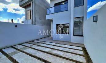 Imagem 2: LINDA CASA EM CONDOMÍNIO COM 3 DORMITÓRIOS, ÁREA GOURMET E LINDO ACABAMENTO