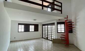 Imagem 6: Casa para aluguel e venda possui 418 metros quadrados com 3 quartos em Candelária - Natal