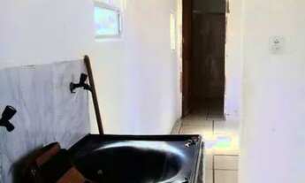 Imagem 2: ALUGA KITNET 450