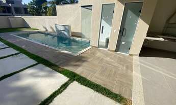 Imagem 6: Casa para venda primeira locação possui 350 metros quadrados com 4 quartos