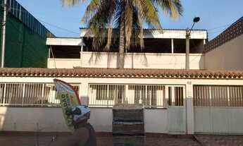 Imagem: 3Casas à venda com quintal e vaga p/ 8