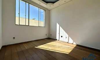 Imagem 4: Apartamento Tipo com 3 Quartos, Suíte, Varanda e 2 Vagas no Bairro Planalto