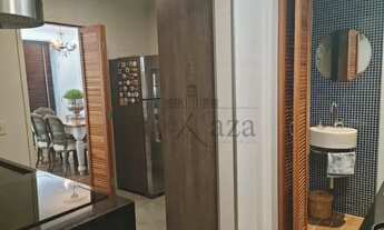 Imagem 7: Apartamento - Centro - Edifício Versailles - 2 Dormitórios - 79m²