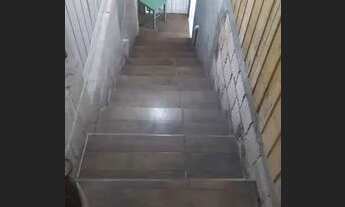 Imagem: Casa e dois terrenos separados