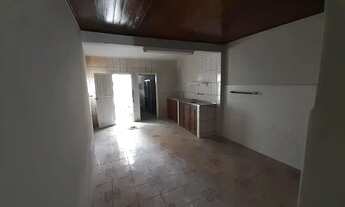 Imagem 3: CASAS GEMINADAS Casa com 4 dormitórios