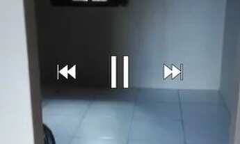 Imagem 5: Vendo terreno com 2 casas. Aceito troca por chácara