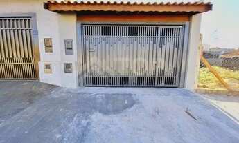 Imagem: CASA TÉRREA COM 2 DORMITÓRIOS