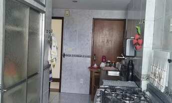 Imagem 7: Apartamento no Ed. Condomínio Capri, Prq. Maria Queiroz