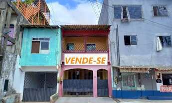 Imagem 2: Casa de dois pavimentos no Bairro Castanheira