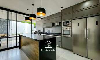 Imagem 2: Forest Hill / 4 suítes / 100% Mobiliado / Jacuzzi / área gourmet com churrasqueira / quint