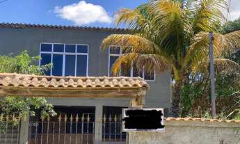 Imagem: Vendo 3 casas em um mesmo terreno em Saquarema