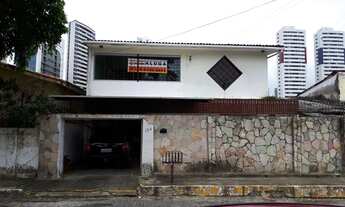 Imagem 2: Imóvel para aluguel possui 200 metros quadrados com 4 quartos em Casa Amarela - Recife - P