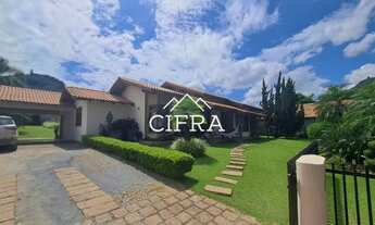 Imagem 6: Casa de Alvenaria - Venda - 300m2 - semi mobiliada - piscina - alto padrão - Avenida Colom