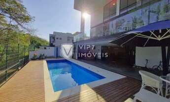 Imagem: Casa de Condomínio à venda, 4 quartos