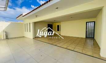 Imagem 2: Casa para aluguel, 2 quartos, 2 vagas, Jardim Colibri - Marília/SP