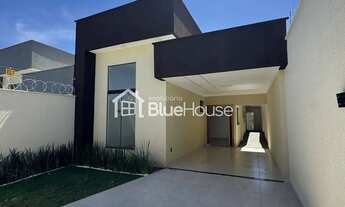 Imagem 2: Casa de 3 Quartos sendo 1 suíte em acabamento Premium no Vila Oliveira