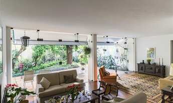 Imagem 6: Casa para venda com 387 metros quadrados com 5 quartos em Alto de Pinheiros - São Paulo