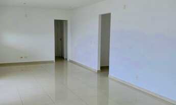 Imagem 4: Apartamento de alto padrão em andar alto. São 3 suítes e 3 vagas