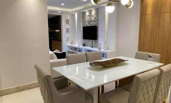 Imagem 2: FRONT GARDEN - NA ALAMEDA DAS ÁRVORES