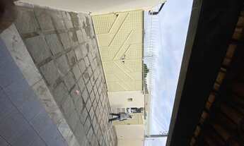 Imagem 4: Casa para venda possui 330 metros quadrados com 4 quartos