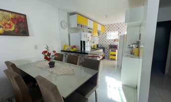 Imagem 4: Casa em rua aberta c/ 3/4 sendo 1 suíte, na Lage à 100m da pista c/ ponto de ônibus em fr