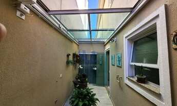 Imagem 4: Sobrado com 3 dormitórios, 1 suíte, 2 vagas, reformado pronta para morar