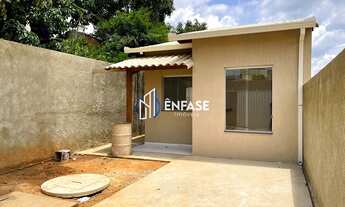 Imagem 3: Casa individual com 03 quartos em lote com 180 m² em São Joaquim de Bicas