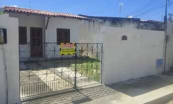 Imagem: Alugo linda casa no centro de Paracuru