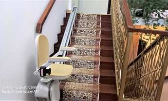 Imagem 6: Casa para venda tem 495 metros quadrados com 4 quartos