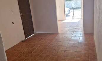 Imagem 5: Casa e ponto Casa com 2 dormitórios