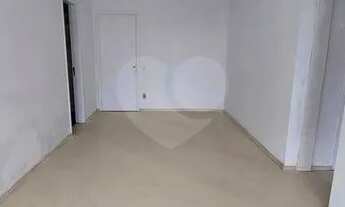 Imagem 5: Apartamento de 02 quartos com Varanda na Tijuca