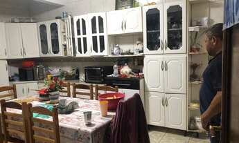 Imagem 4: Sobrado em Condomínio para Venda em Carapicuíba, PARQUE JANDAIA, 3 dormitórios, 2 suítes