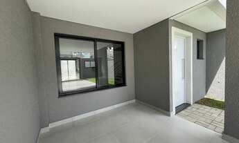 Imagem 4: Sobrado para venda possui 140 metros quadrados com 3 quartos em Boqueirão - Curitiba - PR