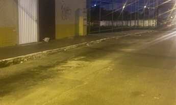 Imagem 2: Kit net com e sem mobília na Atalaia