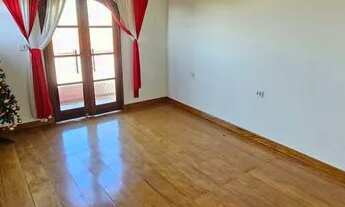 Imagem 2: Casa em Cambé 4 quartos e 3 banheiros