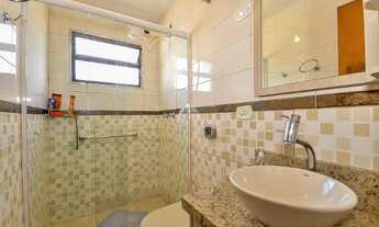 Imagem 5: Sobrado para venda possui 180 metros quadrados com 3 quartos em Tijuca - Rio de Janeiro