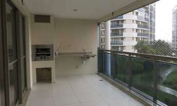 Imagem 4: Apartamento para aluguel possui 232 metros quadrados com 4 quartos