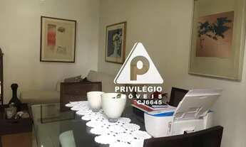 Imagem 3: No Flamengo! Apartamento de 2 quartos, com 2 varandas, e vaga na escritura!