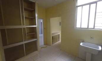 Imagem 5: Apartamento para locação em Ramos, situada na rua Emílio Zaluar 15/ apto 203- fundos