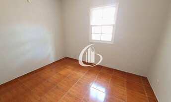 Imagem 5: Casa térrea com 2 dormitórios e 1 vaga coberta próximo da Avenida Braz Leme para alugar